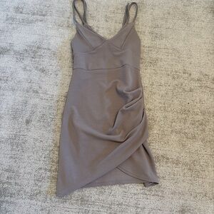 Elegant Gray Sleeveless Dress